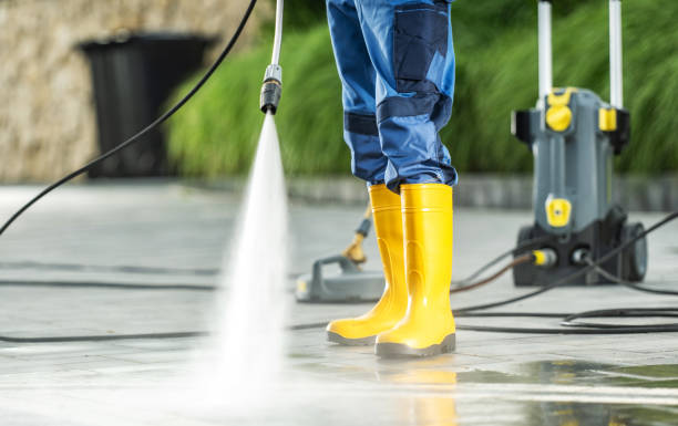 Best Roof Pressure Washing  in Dayton, OH